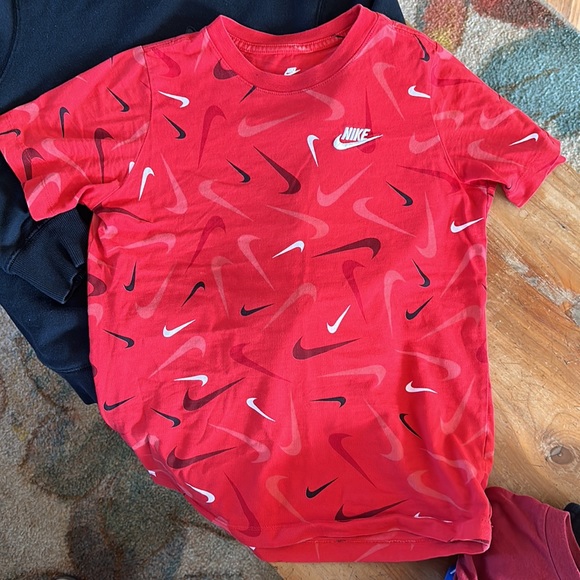 Nike Youth Hoodie and Tee Bundle - Picture 3 of 4